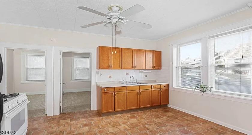 property-image